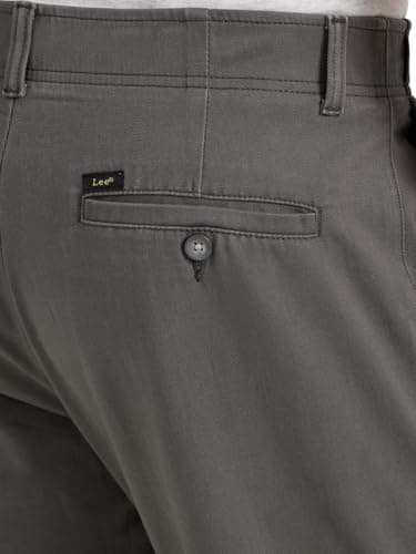 Lee Men's Extreme Motion Flat Front Relaxed Taper Pant Static Gray 34W x 30L thumbnail 4