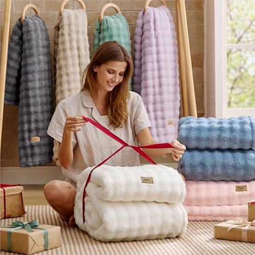 Bedsure 3D Fleece Bubble Blanket for Couch - GentleSoft White Spring Throw Blanket for Sofa Bed Room Decor - Luxury Soft Cozy Blanket Gifts for Kids, Lightweight, Off White, 50"×60 thumbnail 6