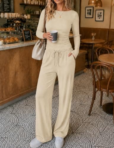 Conjunto de dos piezas Ekouaer con fruncido lateral y bolsillos (Taupe)